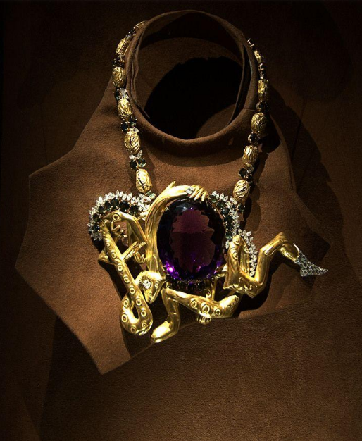 达利的超现实珠宝 汽车零配件的艺术升华